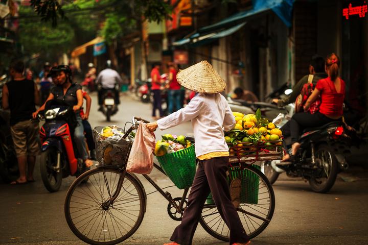 Chuyên gia Hotspot Matrix phân tích: Soi 2 app du lịch đang hot và marketing video